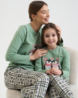 Женский комплект со штанами Пингвины - Family look мама/дочка Зеленый S Фото товара - Интернет-магазин Zaragoza