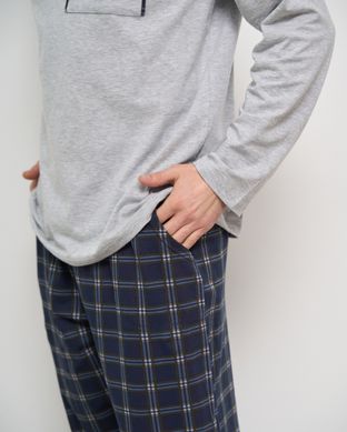 Мужской комплект с брюками в клетку Батал - карман на кофте