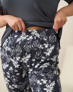 Жіночий комплект з капрі і футболкою - Plus Size - віскоза Темно-сірий 2xl