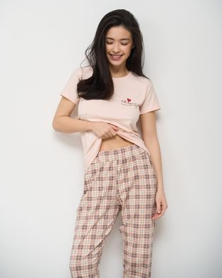 Жіноча піжама зі штанами у клітинку - футболка із написом Фото товару - Інтернет-магазин Zaragoza