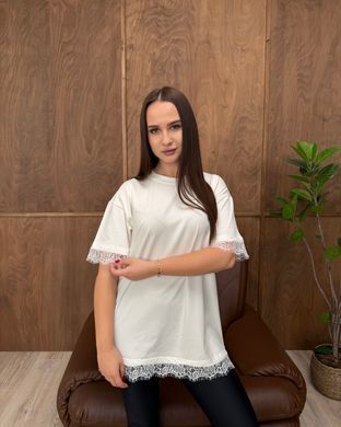 Футболка oversize с кружевом 26005-1 Молочный в универсальном размере